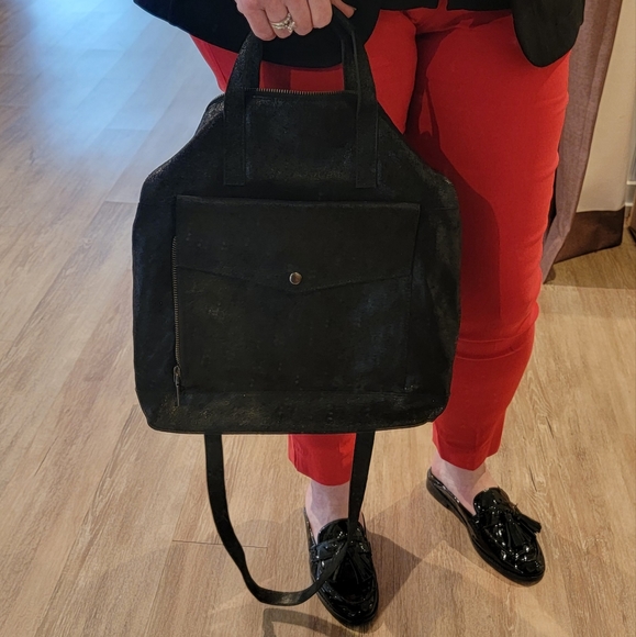 👜Latico convertible  crossbody bag - Picture 2 of 8